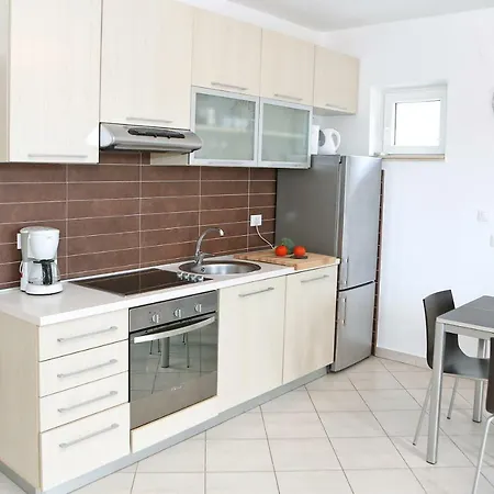 Apartment Anja *
